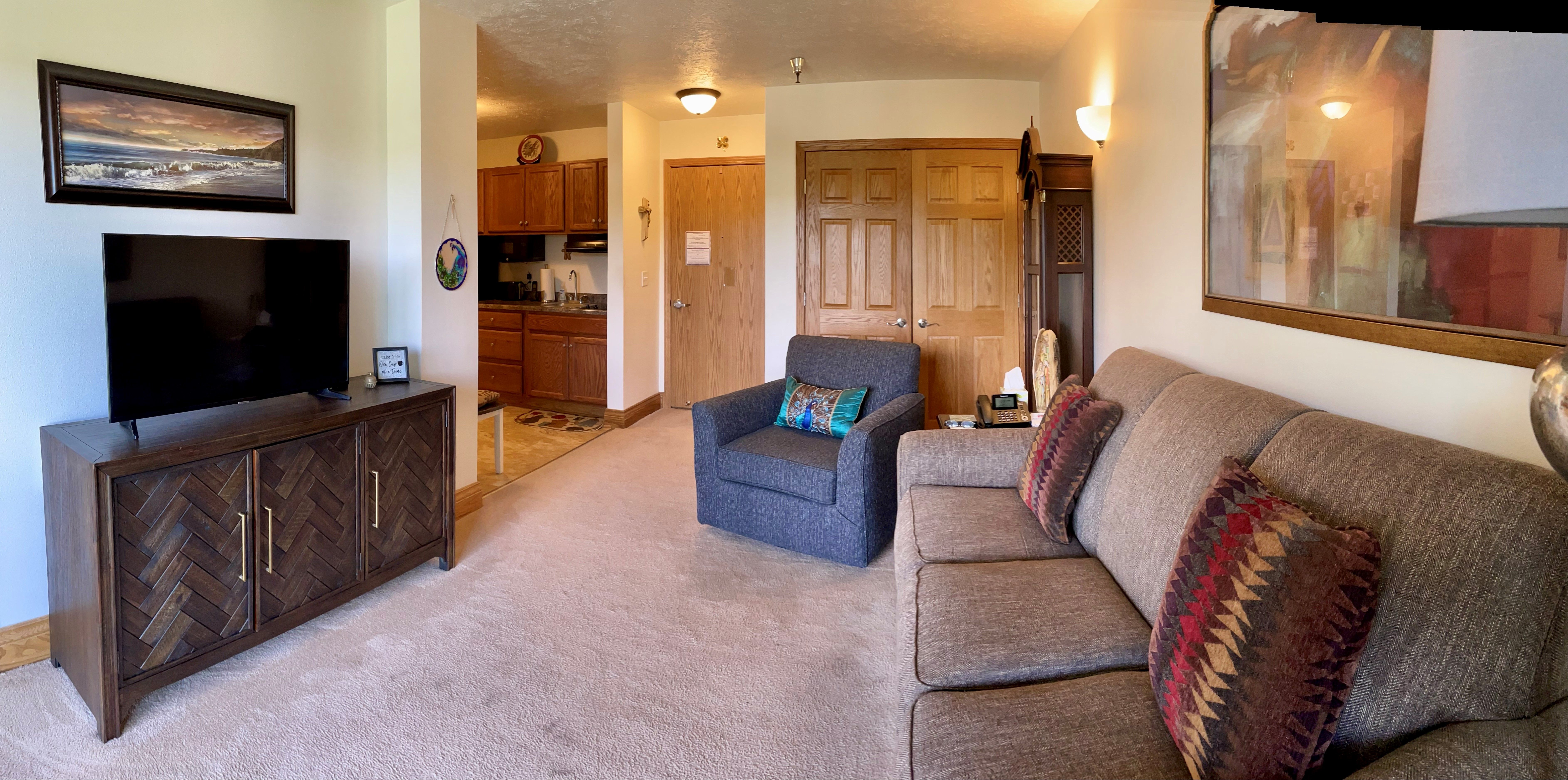 New Cassel Retirement Center_15